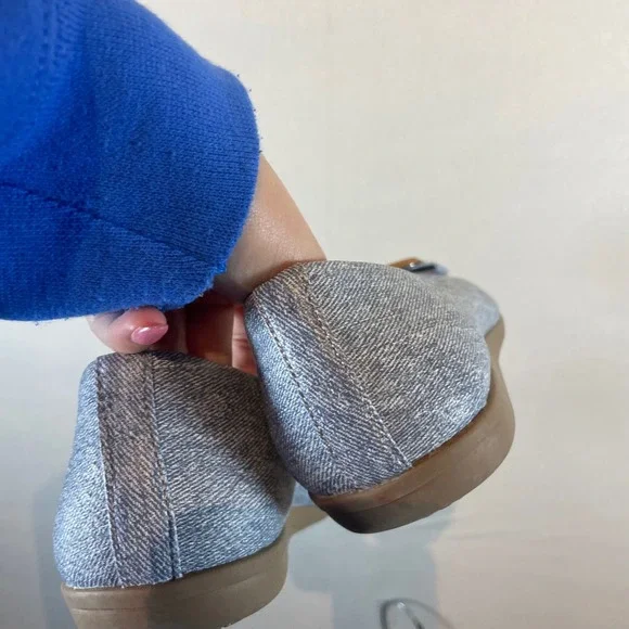 London Fog Bixby Blue Denim Buckle Ballet Flats Womens 7.5W Wide Slip On Shoes - Picture 4 of 7